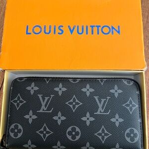 LV Double Zip Wallet